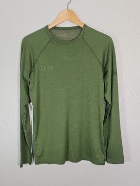Mammut Men's Long Sleeve Crew Neck Shirt - Green.